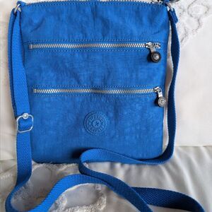 Kipling Keiko Medium, 💙Electric Blue Triple Zip Crossbody Handbag NWOT
